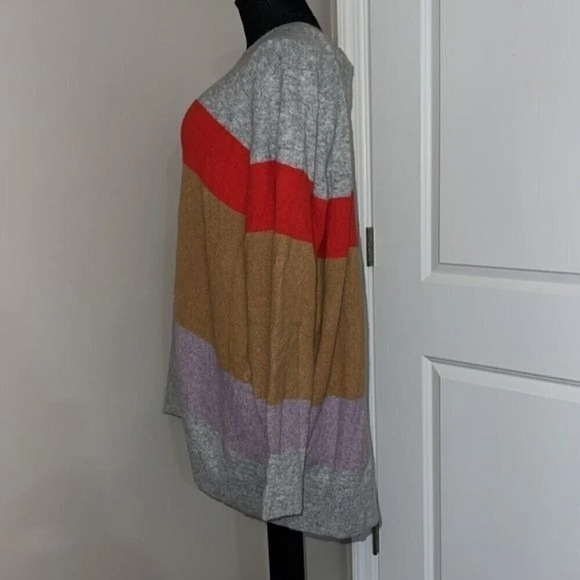 LOFT Plus Soft Pullover Color Block Sweater Size 24/26 ❤️ - Picture 4 of 10